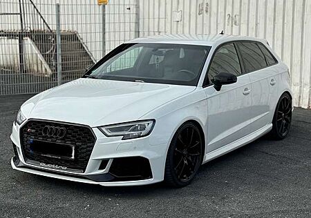 Audi RS3 2.5 TFSI quattro APR 555