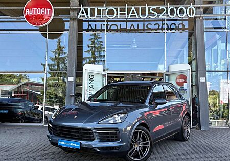 Porsche Cayenne 3,0/LUFTF/AHK/LED/21"/SOFT-CL/PANO/SWA/
