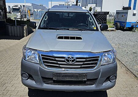 Toyota Hilux D-4D 4x4 Extra Cab DPF