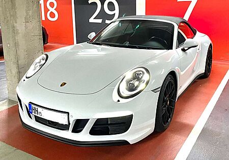 Porsche 991 911 Carrera Cabrio 4 GTS Vollaust. Approv