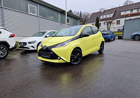 Toyota Aygo X-Cite Keyless Entry Spurhalteass. Rückfahrkam. No