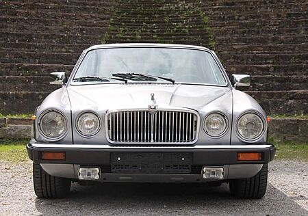 Jaguar XJ12 Gepflegter Serie 3 mit BBS Felgen