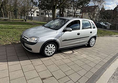 Opel Corsa 1.2 16V Automatik