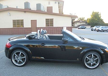 Audi TT Roadster Roadster 1.8 T quattro