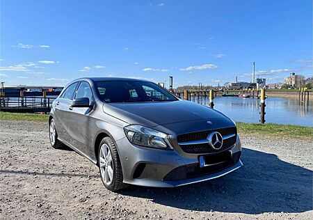 Mercedes-Benz A 200 Urban BlueEfficiency Atom.Sitzh.Klima.tempo.etc