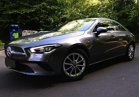Mercedes-Benz CLA 200 d 4Matic 8G-DCT