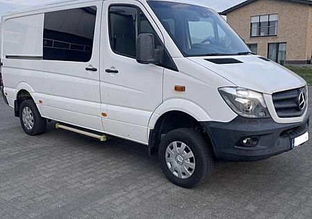 Mercedes-Benz Sprinter V6 4x4 319 CDI 3,5t / Aut. Ahk. Trittstufe Dämmun