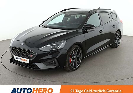 Ford Focus 2.3 EcoBoost ST*NAVI*LED*ACC*CAM*PDC*SHZ*