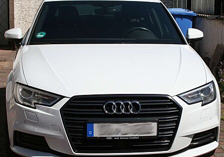 Audi A3 Sportback 35 TFSI Design Automatik