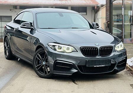 BMW 240 F22 deutsches Fahrzeug