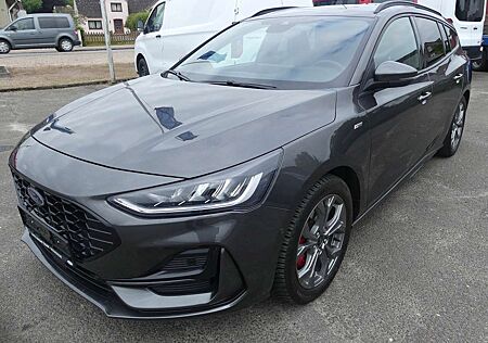Ford Focus ST-Line X STYLING-WINTER-FAMILY-PAKET NAVI LED