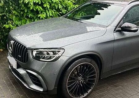 Mercedes-Benz GLC 63 AMG AMG GLC 63 4Matic+ AMG Speedshift MCT 9G