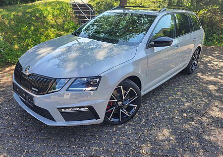 Skoda Octavia Kombi RS 2,0 TSI 180 kW DSG NAVI LED ACC