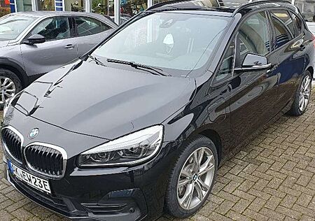 BMW 225xe 225 Plugin 4x4 Sport Assistenten Schiebedach