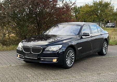 BMW 740 gebraucht kaufen BMW 740 dxDrive*HEADUP*SOFT*STDHZG*LEDER*AHK*GEPFLEGT