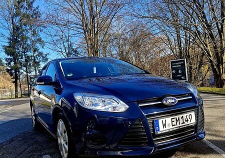 Ford Focus Turnier 1.0 EcoBoost Start-Stopp-System Trend