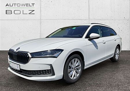 Skoda Superb Combi 1.5 TSI mHEV HUD AHK DigiCock Kamera Massage