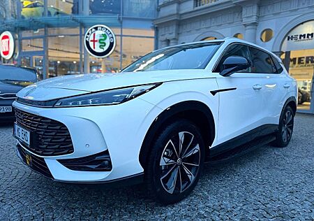 MG HS PHEV // PLUG-IN-HYBRID