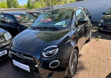 Fiat 500E Icon*Klimaautomatik*Komfort Paket *Navi