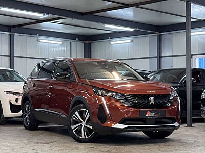 Peugeot 5008 Allure Pack 7SITZ*RIEMEN NEU*SPUR*TOTW*180°
