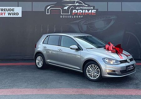 VW Golf Volkswagen VII Lim. Cup BMT Navi*1Hand*InspektionNEU*
