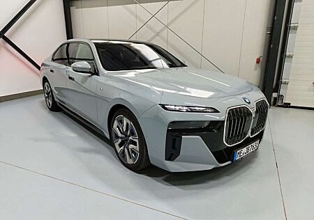 BMW i7 xDrive 60 M Sport InnovationsP. B&W SkyLounge