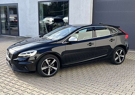 Volvo V40 D3 Momentum R-Design, Top gepflegt, Panoramadach