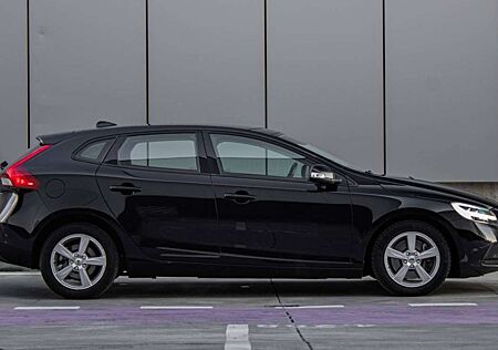 Volvo V40 1.5 T2 Geartronic Momentum