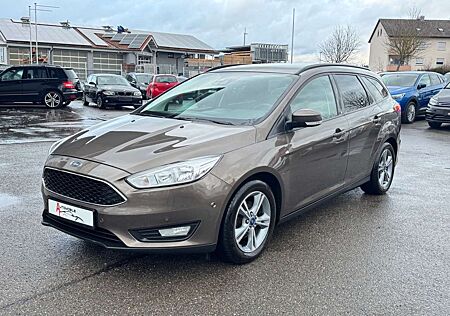 Ford Focus Turnier Business_Klima_Navi_LenkradHz_