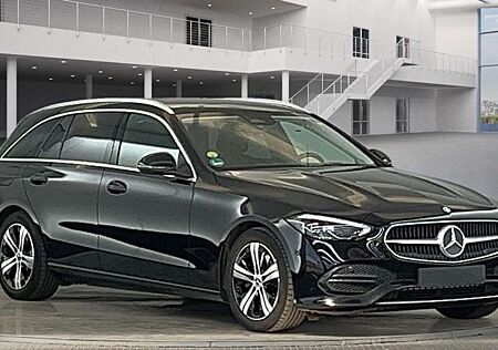 Mercedes-Benz C 200 Td 9G-Tron. Avantgarde+LED+Pano+Kamera+AHK