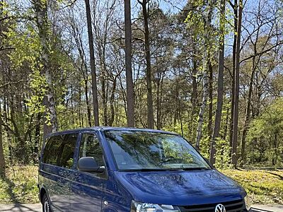 Volkswagen T5 Transporter 9 Sitzen 103 kw TÜV 01.2028