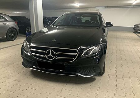 Mercedes-Benz E 220 d (213.204)
