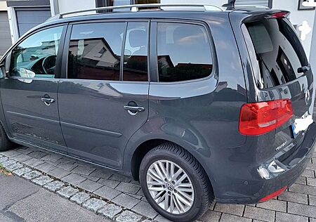 VW Touran Volkswagen Cup