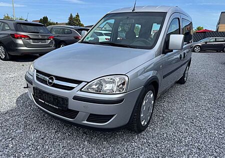 Opel Combo Tour Edition