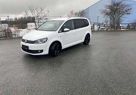 VW Touran Volkswagen Life 1,6 DIESEL. 189 000km