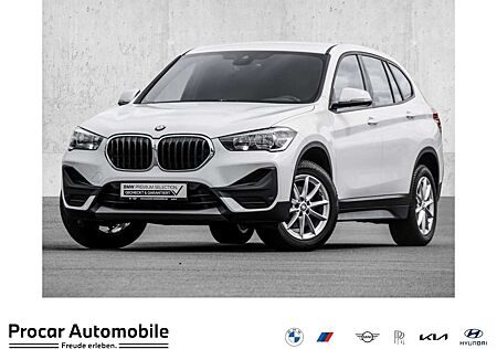 BMW X1 sDrive18d ADVANTAGE+AHK+KAMERA+NAVI+SHZ