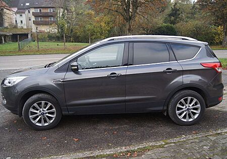 Ford Kuga Titanium , aus 1 Hand