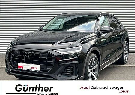 Audi Q8 55 TFSI QUATTRO+HUD+AHK+PANORAMA+WINTERRÄDER+