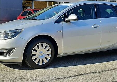 Opel Astra Sports Tourer 1.4 Turbo Sports Tourer Aut. Exklusiv