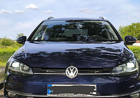 VW Golf Variant Volkswagen 1.6 TDI DSG Join