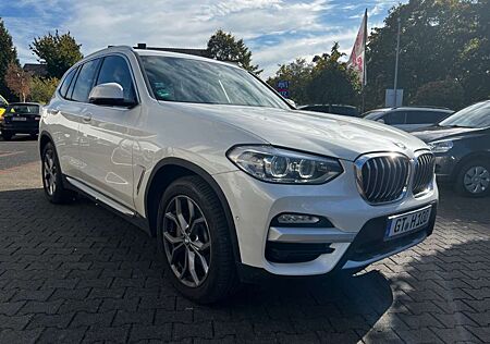 BMW X3 xDrive 30 d xLine HuD Totwinkel Display Key