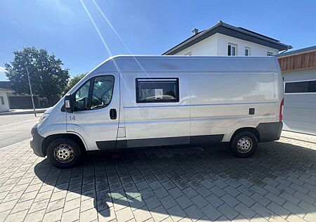 Fiat Ducato Wohnmobilausbau, Motorradtransport