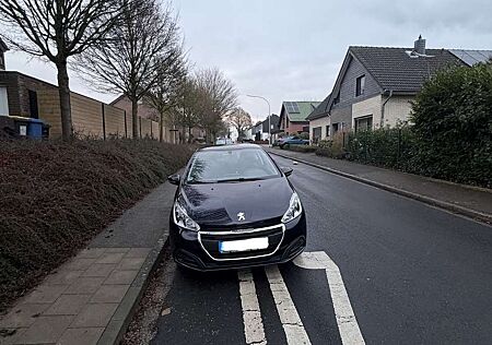 Peugeot 208 PureTech 82 Active