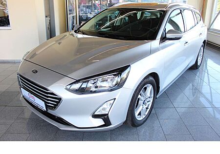 Ford Focus Cool & Connect,Automatic,AHK,Kamera