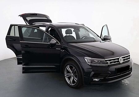 VW Tiguan Allspace Volkswagen Highline R-Line 4Motion LED+Panorama