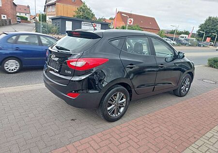 Hyundai ix35 1.6 2WD 12 Monate Garantie Auf Wunsch