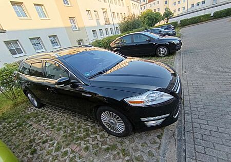 Ford Mondeo Turnier 2.0 TDCi Aut. Titanium S