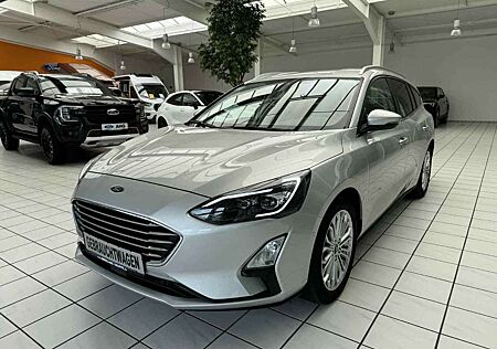 Ford Focus Titanium X *AHK*LED*RFK*Navi*B&O*