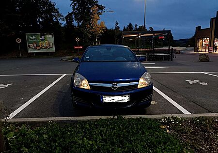 Opel Astra Sport
