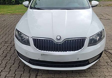 Skoda Octavia Combi 1.6 TDI Green tec DSG Ambition